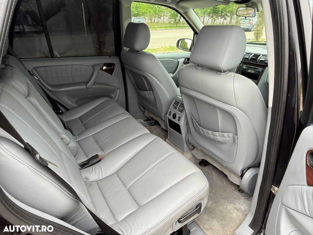 Mercedes-Benz ML 270 CDI - 23