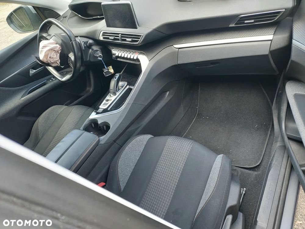 Peugeot 3008 BlueHDi 130 Stop & Start EAT8 Active Pack - 13