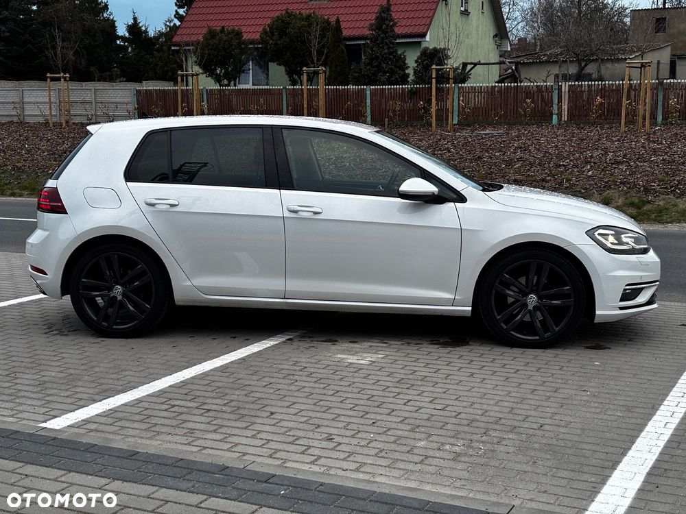 Volkswagen Golf 1.5 TSI ACT OPF DSG Highline - 20