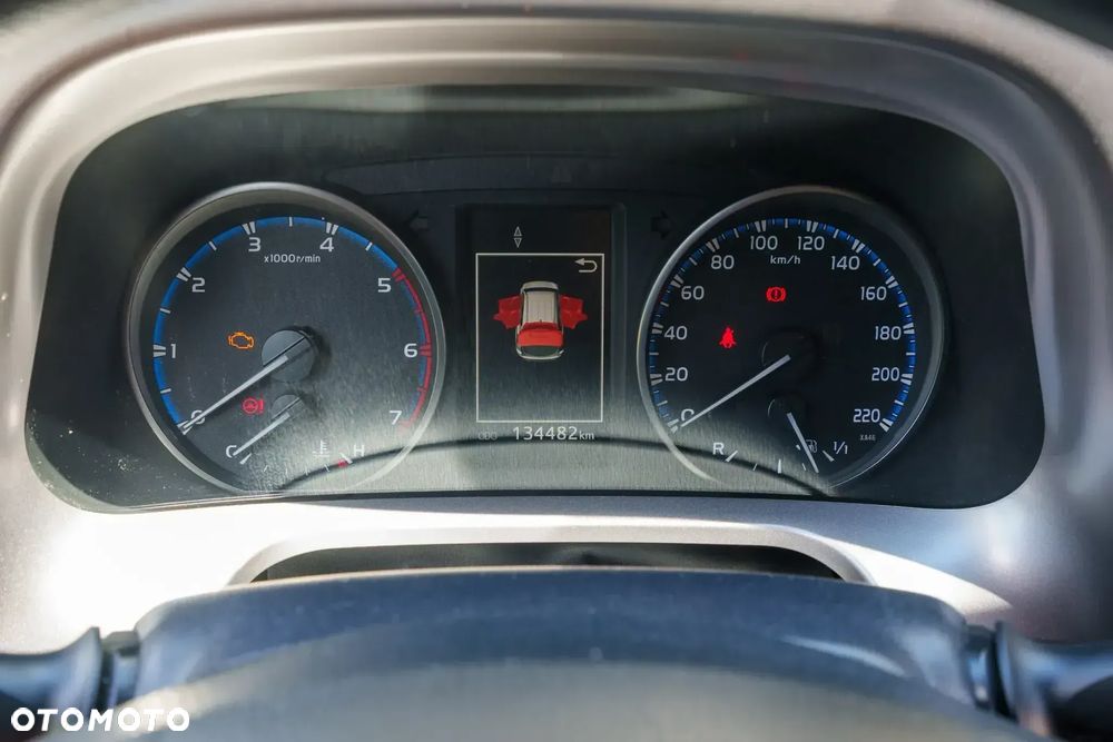 Toyota RAV4 2.0 D-4D Active 4x2 - 19