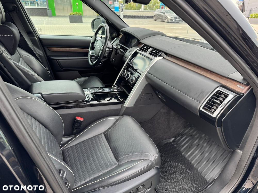 Land Rover Discovery 3.0 TD6 HSE Luxury - 24