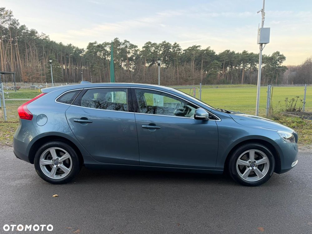 Volvo V40 - 6