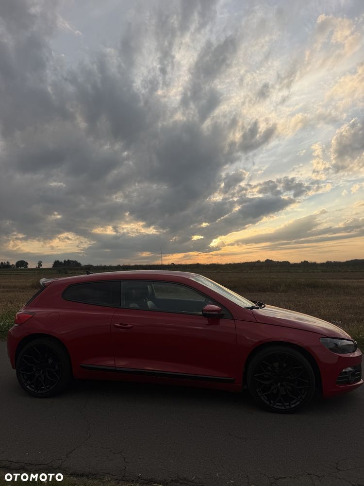 Volkswagen Scirocco - 8
