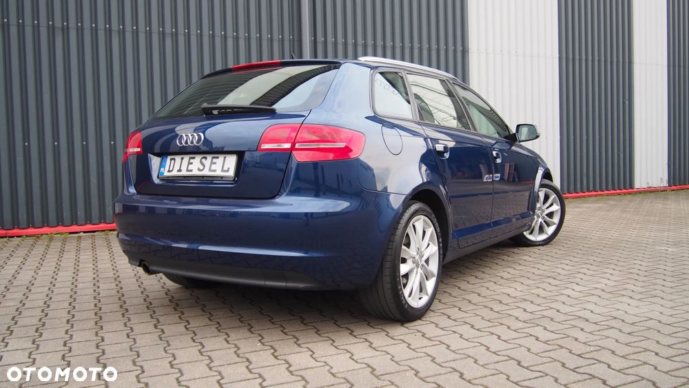 Audi A3 Sportback 2.0 TDI DPF Ambition - 8