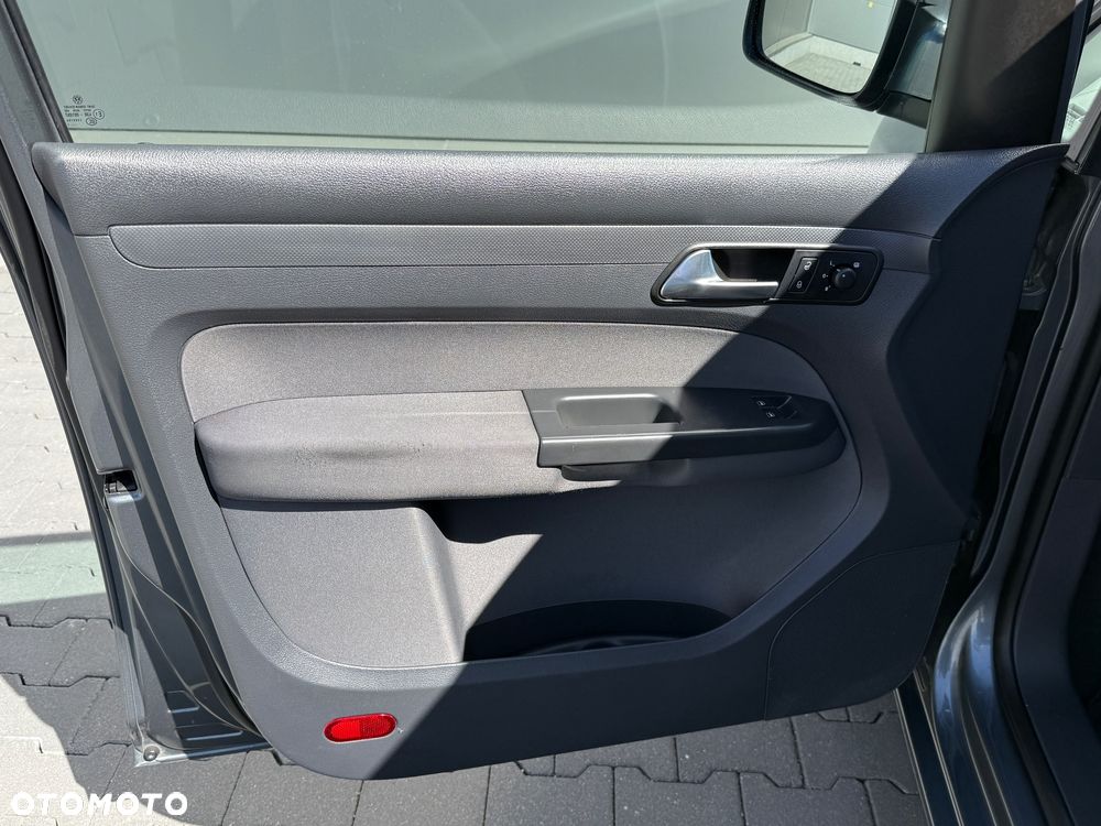 Volkswagen Caddy - 8