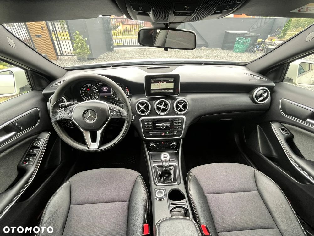 Mercedes-Benz Klasa A 180 (BlueEFFICIENCY) - 16