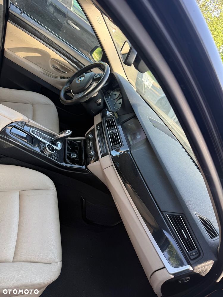 BMW Seria 5 530d - 12