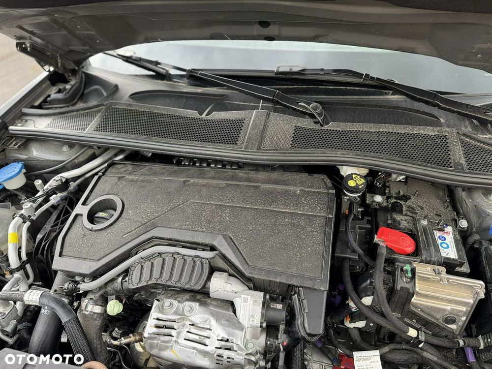 Peugeot 408 HYBRID 136 e-DSC6 Allure - 13