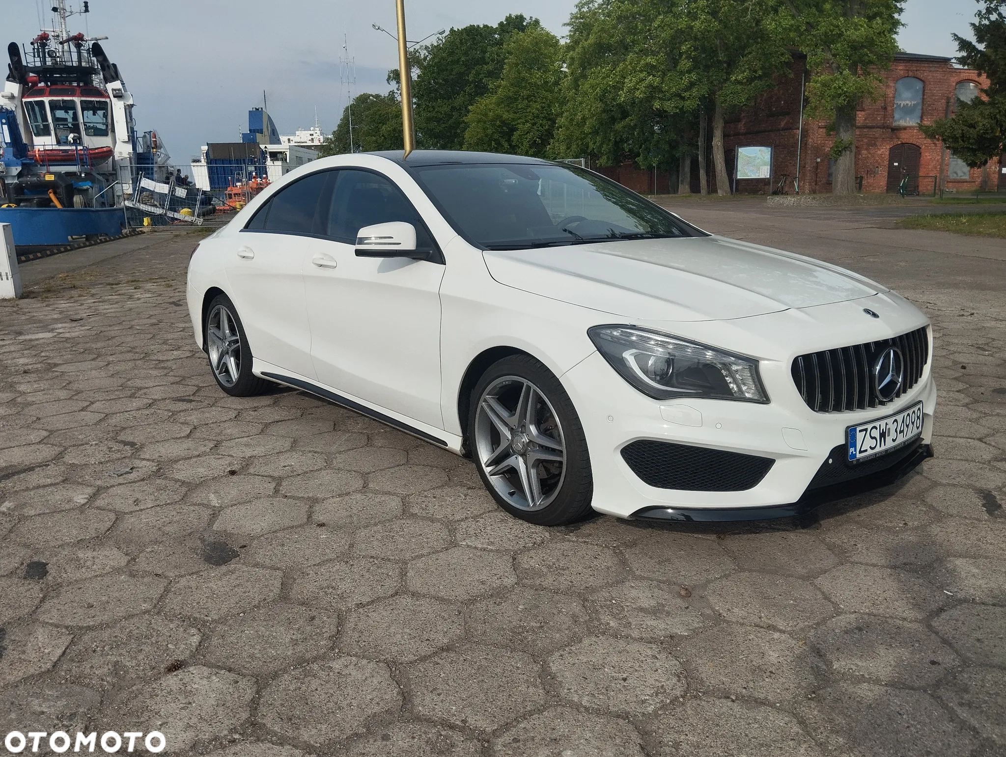 Mercedes-Benz CLA - 2