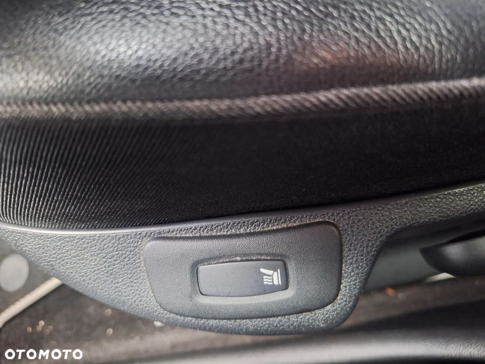 Renault Captur dCi 90 EDC Luxe - 19