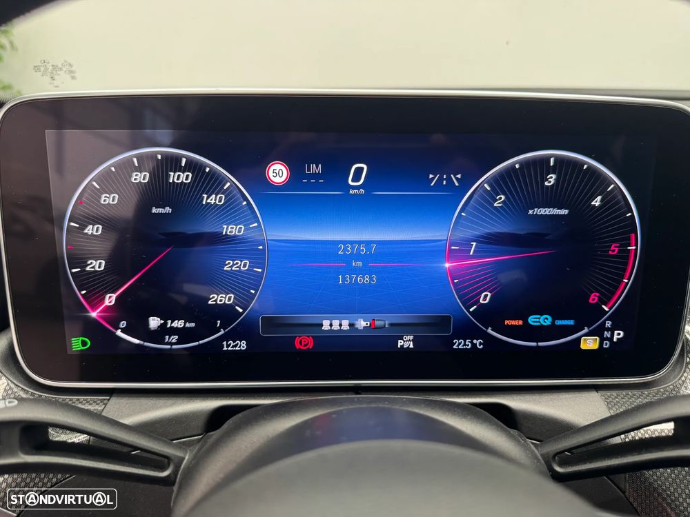 Mercedes-Benz C 300 d AMG Line - 28