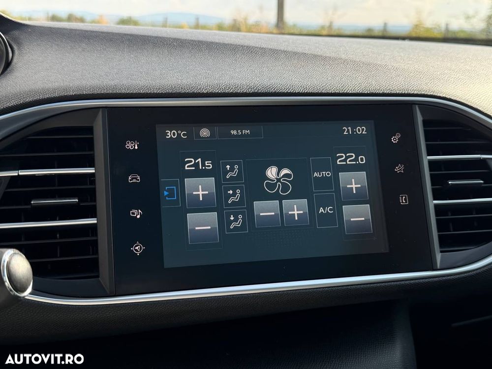 Peugeot 308 - 9