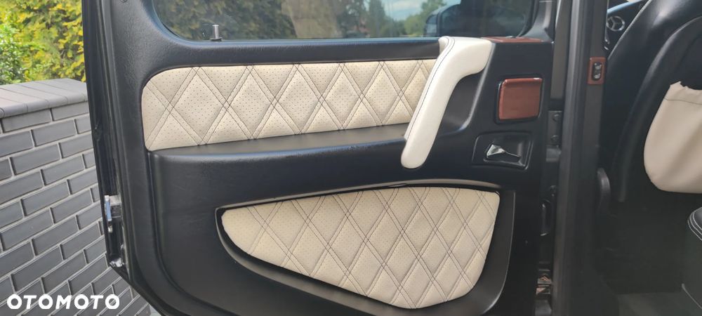 Mercedes-Benz Klasa G 55 AMG - 15