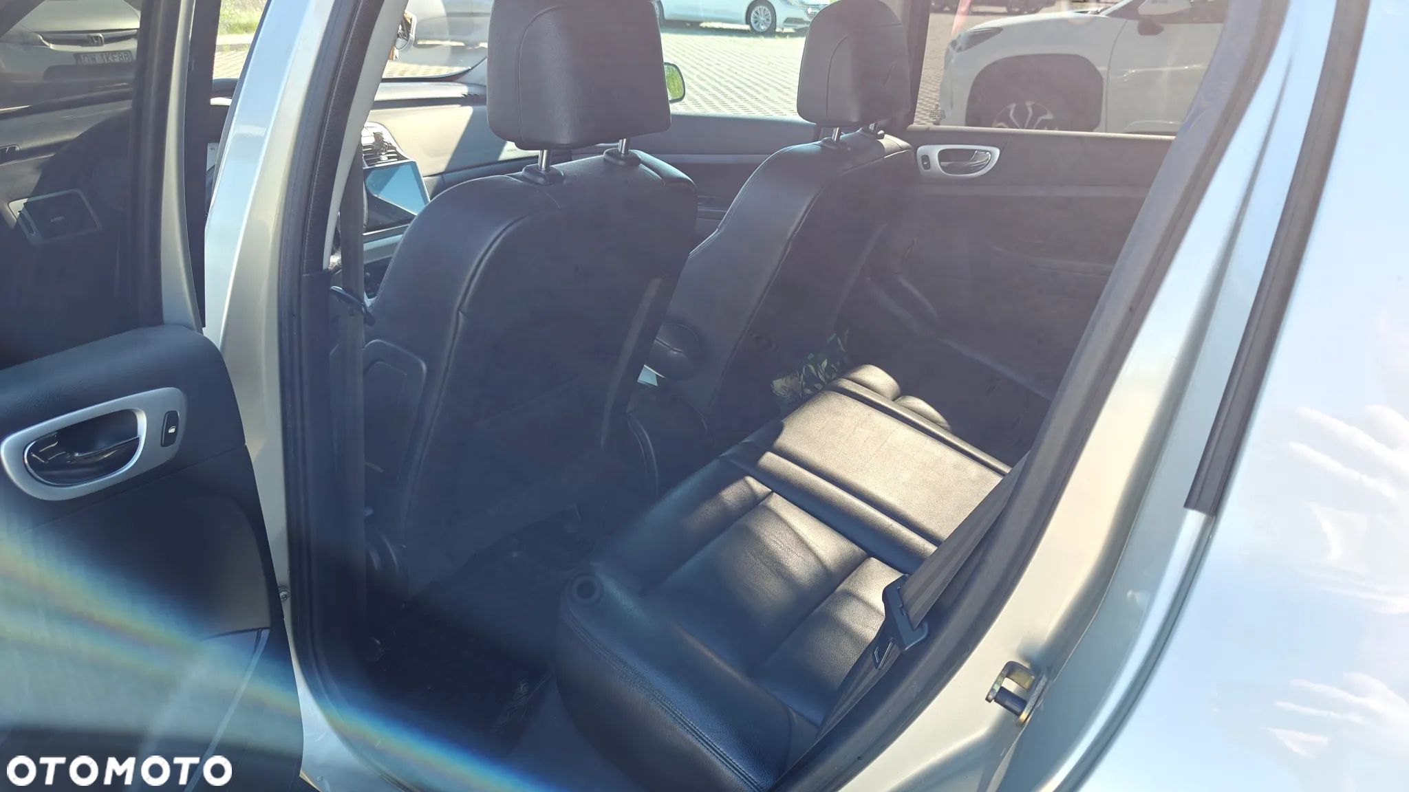 Peugeot 307 HDi 110 Premium - 8