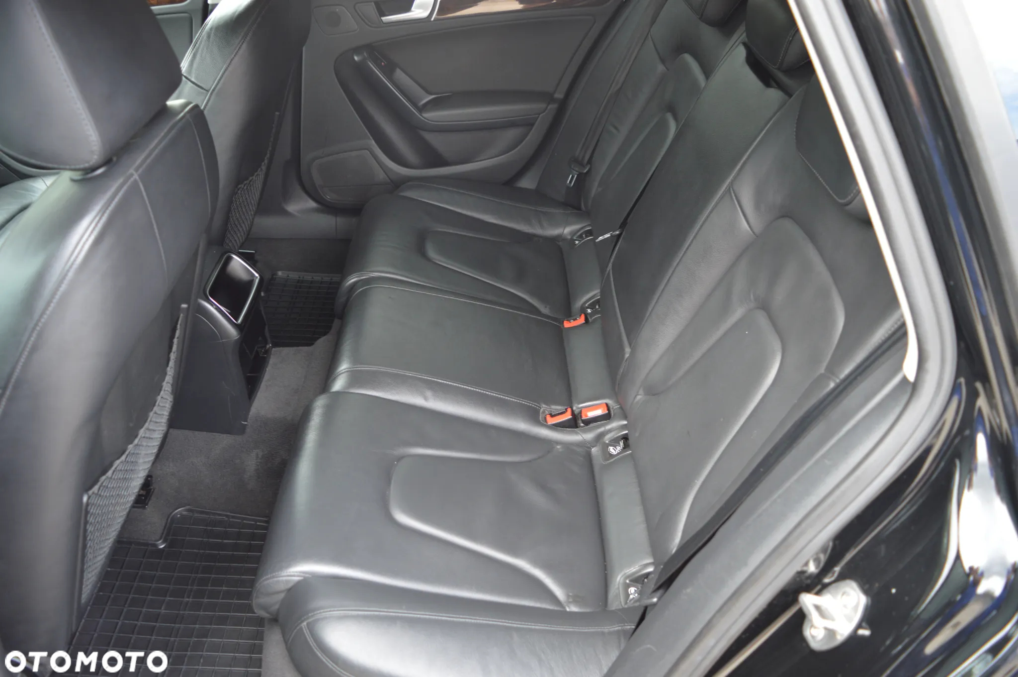 Audi A4 Avant 2.0 TDI DPF Attraction - 14