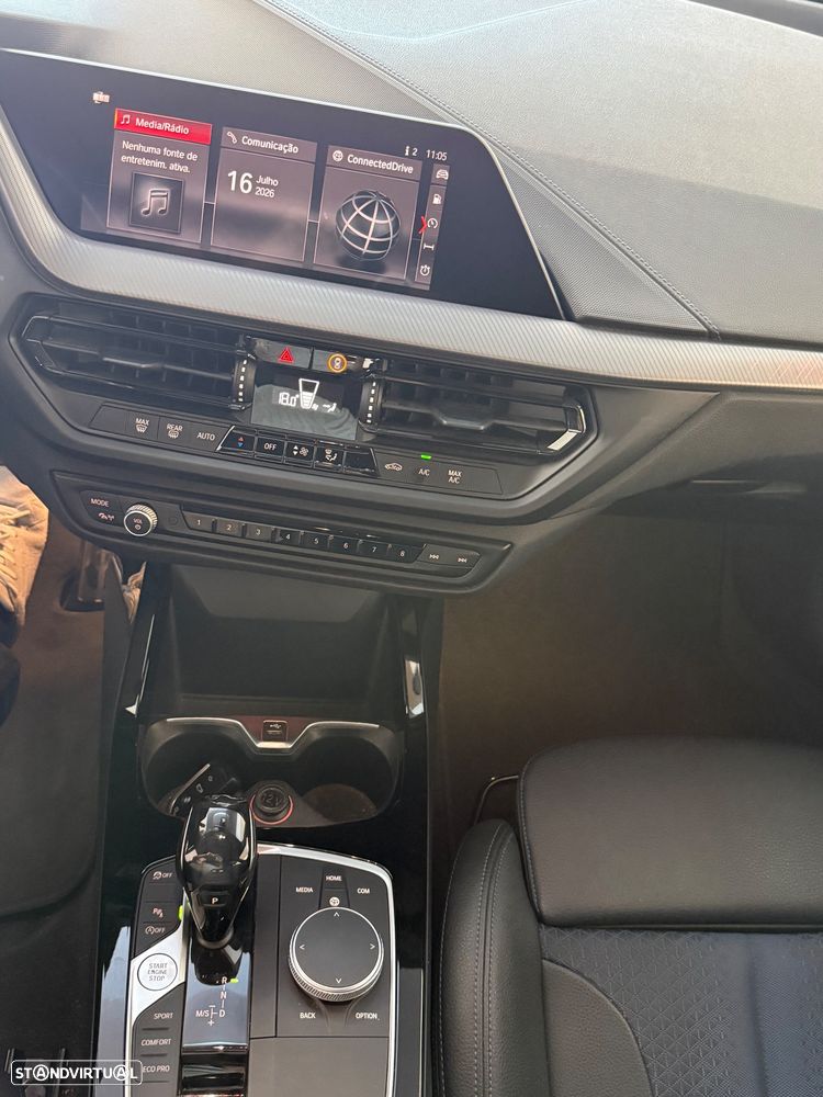 BMW 118 i Pack Desportivo M Auto - 14