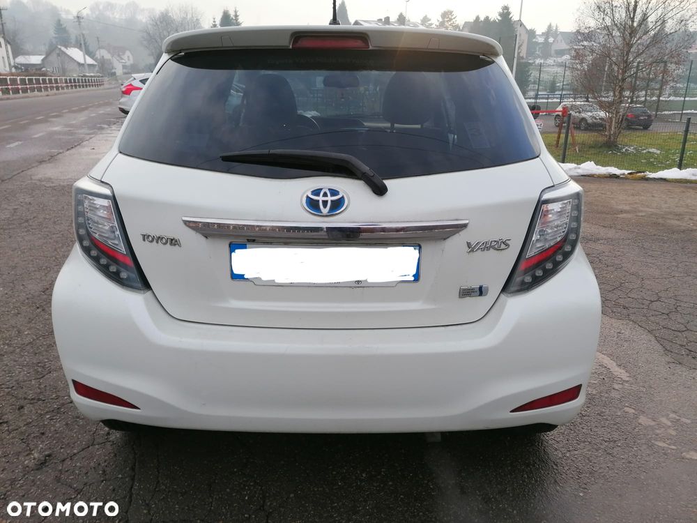 Toyota Yaris - 14
