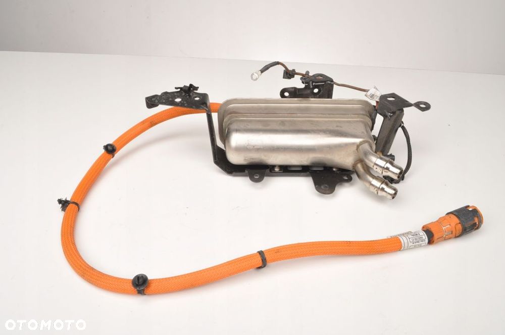 BMW G20 330e 2.0 PODGRZEWACZ WODY  9873688 19R - 1