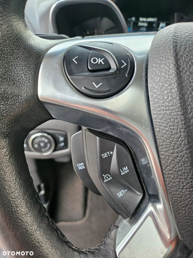 Ford Tourneo Connect Grand - 20