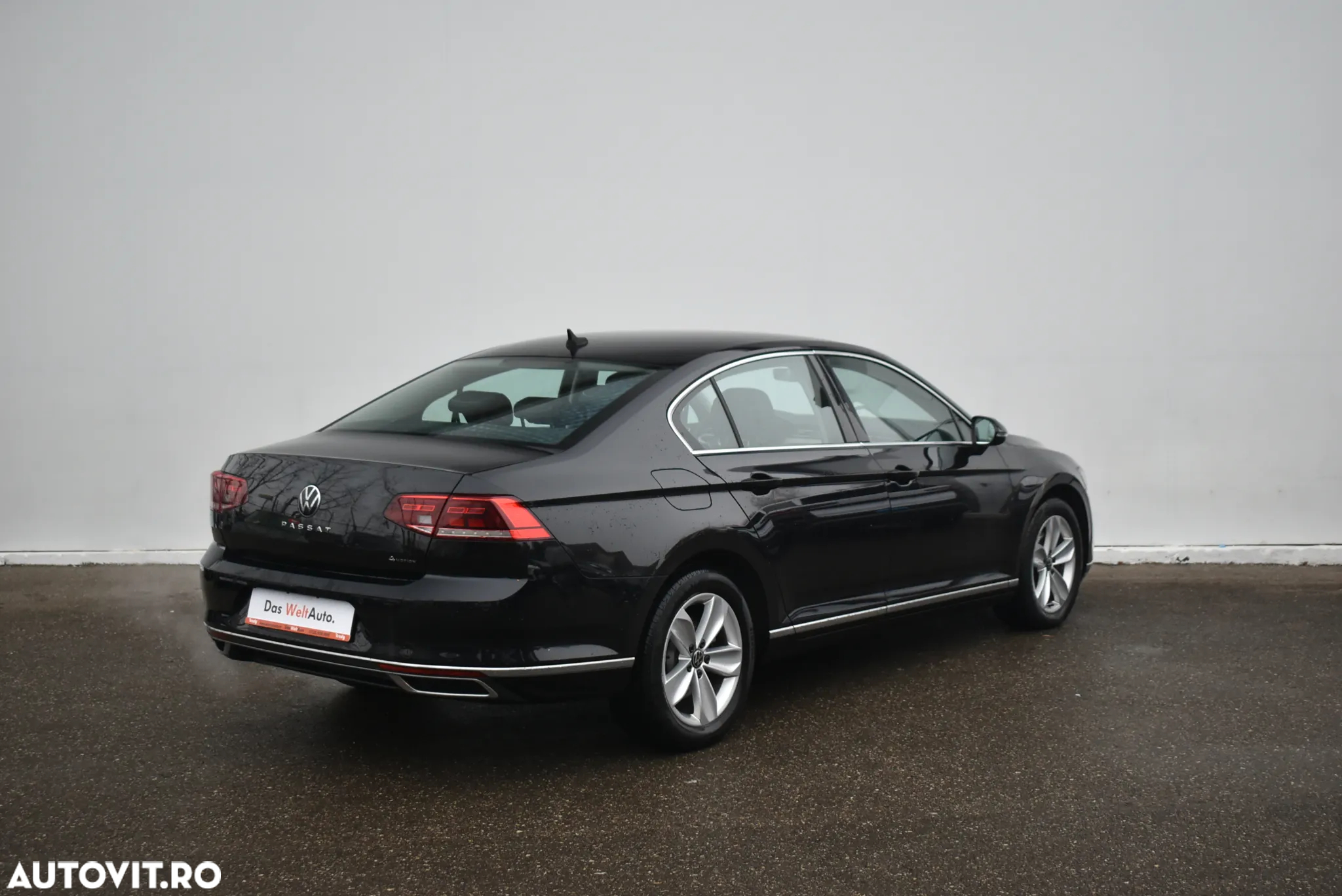 Volkswagen Passat 2.0 TDI DSG 4Motion Highline - 18