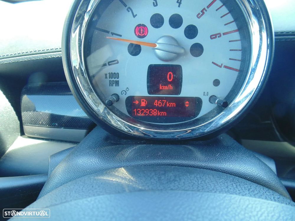 MINI Clubman Cooper D - 27
