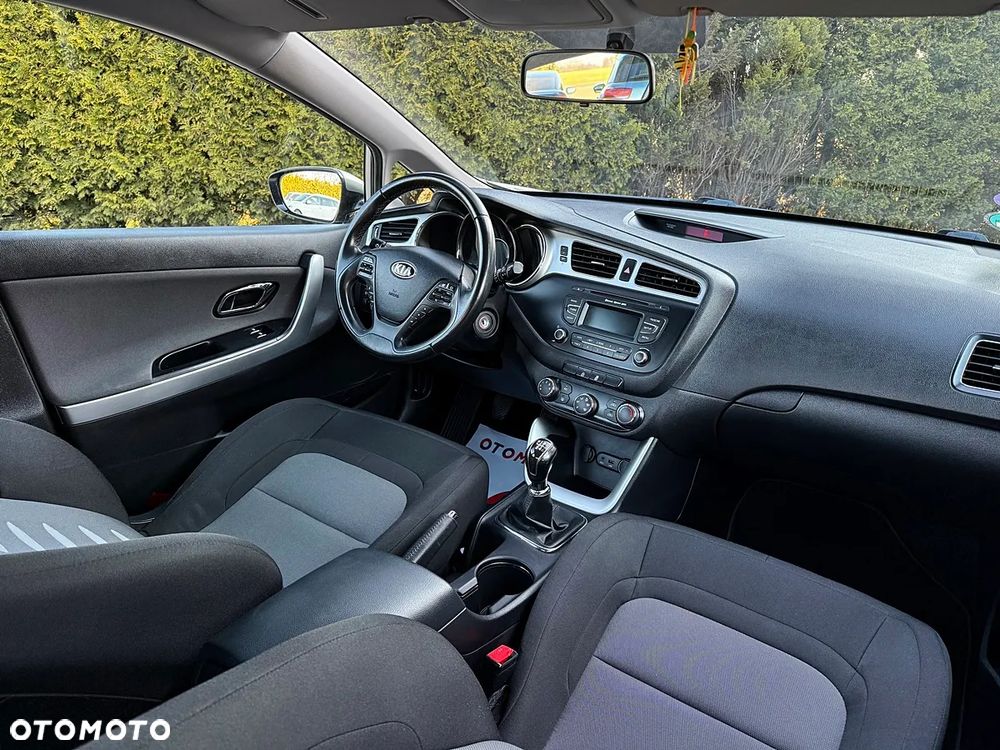 Kia Ceed 1.6 GDI XL - 4