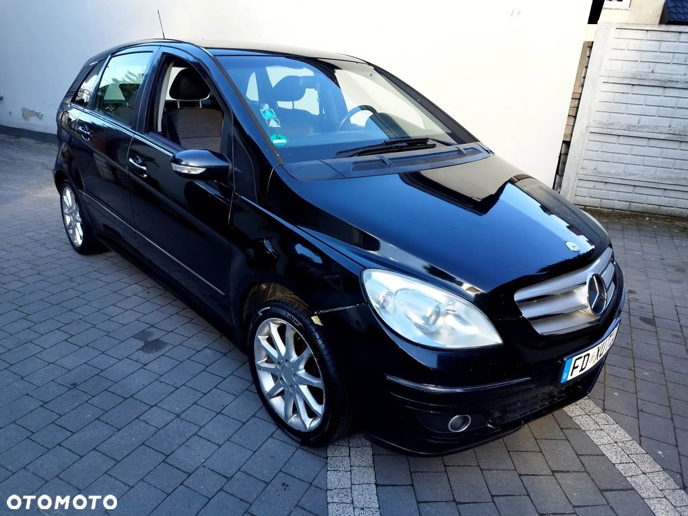 Mercedes-Benz Klasa B 200 - 13