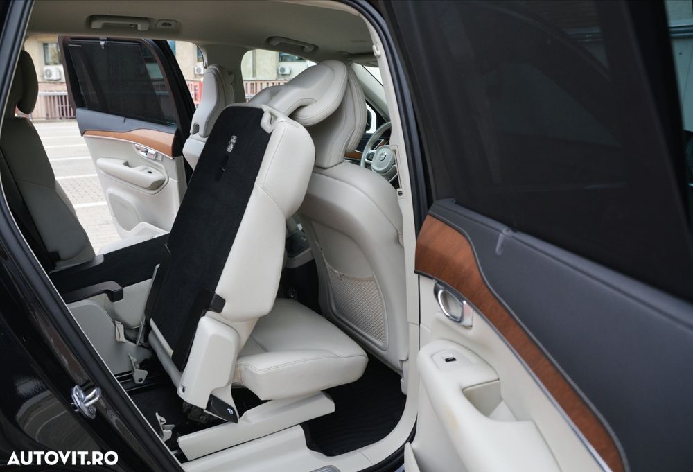 Volvo XC 90 D5 AWD Geartronic Inscription - 25