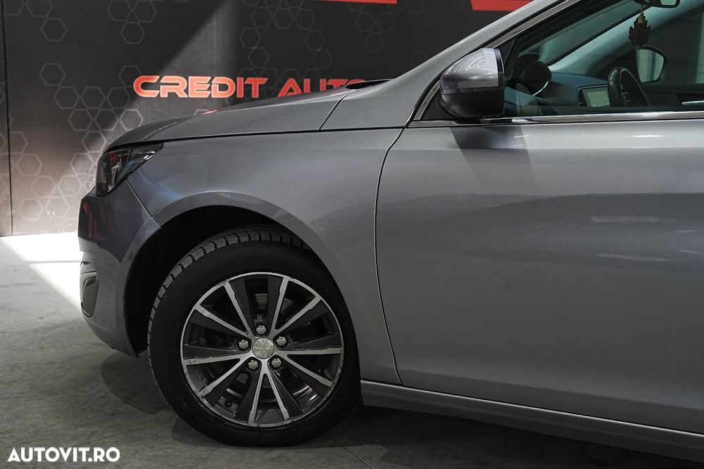 Peugeot 308 PureTech 110 Stop & Start Style - 32
