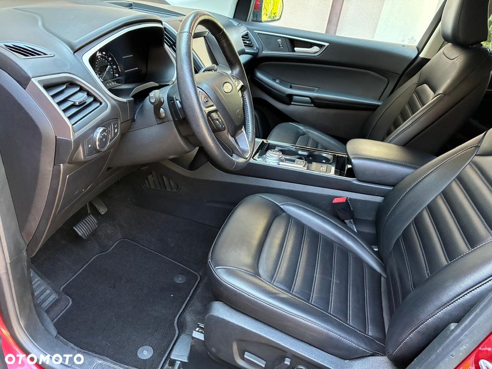 Ford Edge - 2
