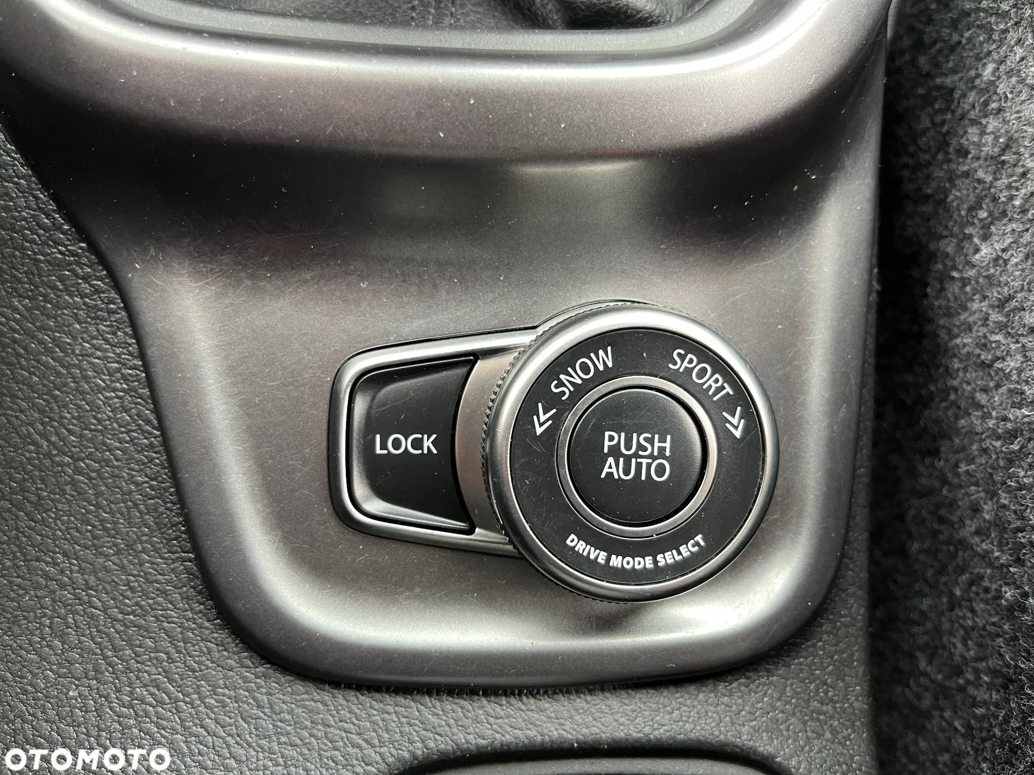 Suzuki Vitara 1.0 Boosterjet Premium 4WD - 35