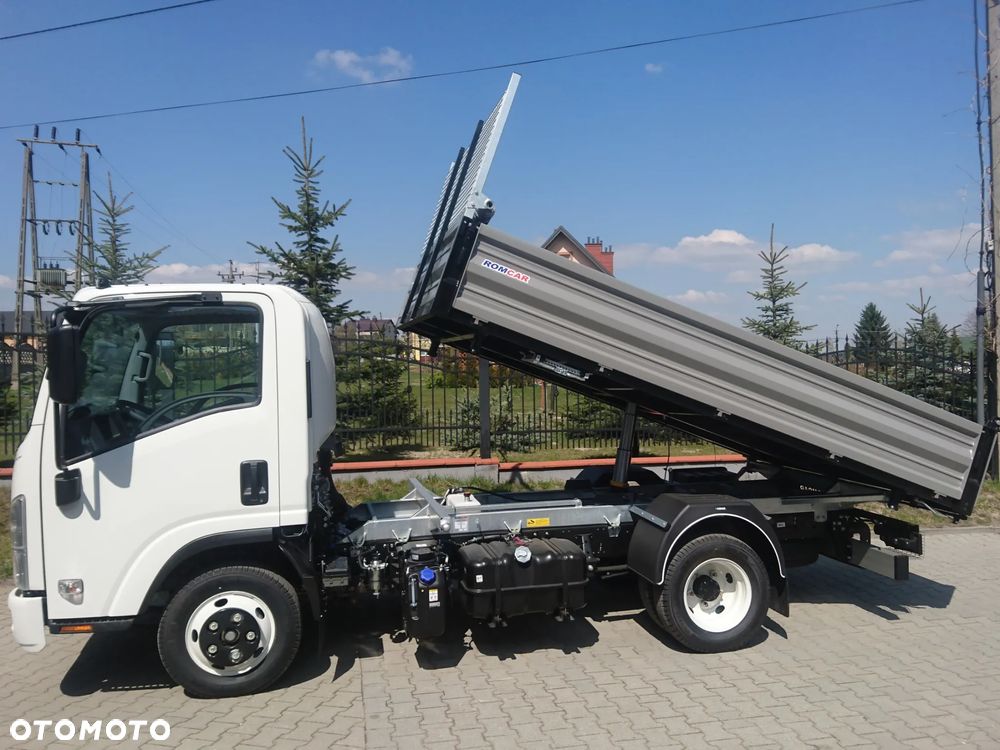 Isuzu M27 wywrotka - 3