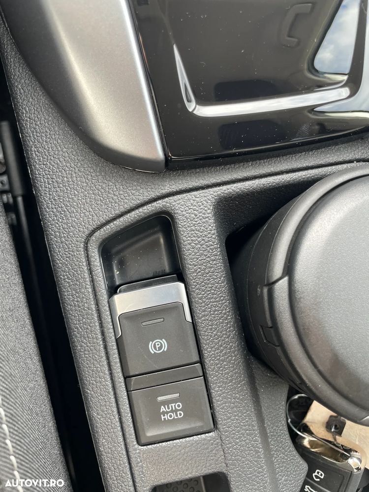 Volkswagen T-Roc 1.0 TSI Life - 26