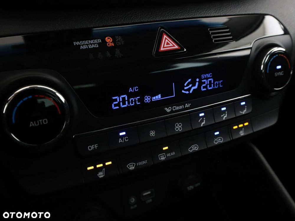 Hyundai Tucson 2.0 CRDI Style 4WD - 26