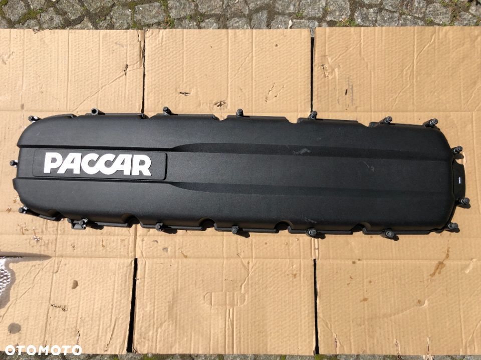 Pokrywa zaworów obudowa z uszczelkami DAF XF 106 lift 480 2272049 2146570 - 1