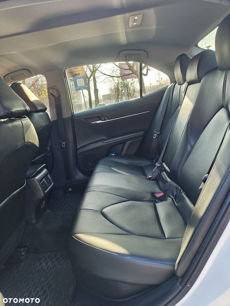 Toyota Camry 2.5 Hybrid Comfort CVT - 13