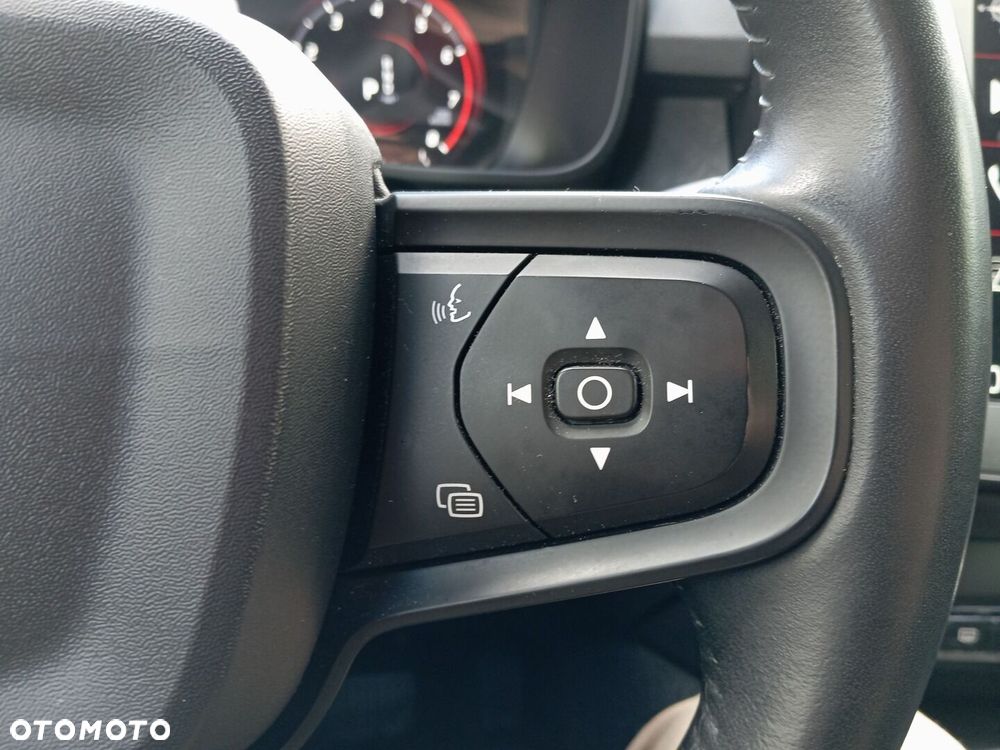 Volvo XC 40 T4 - 15