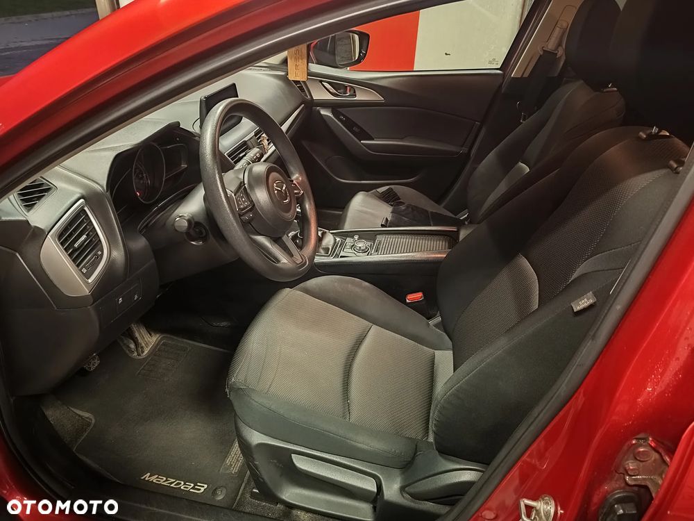 Mazda 3 - 5