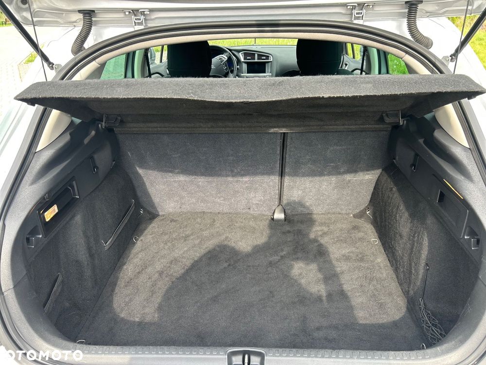 Citroën C4 1.6 HDi Selection - 17