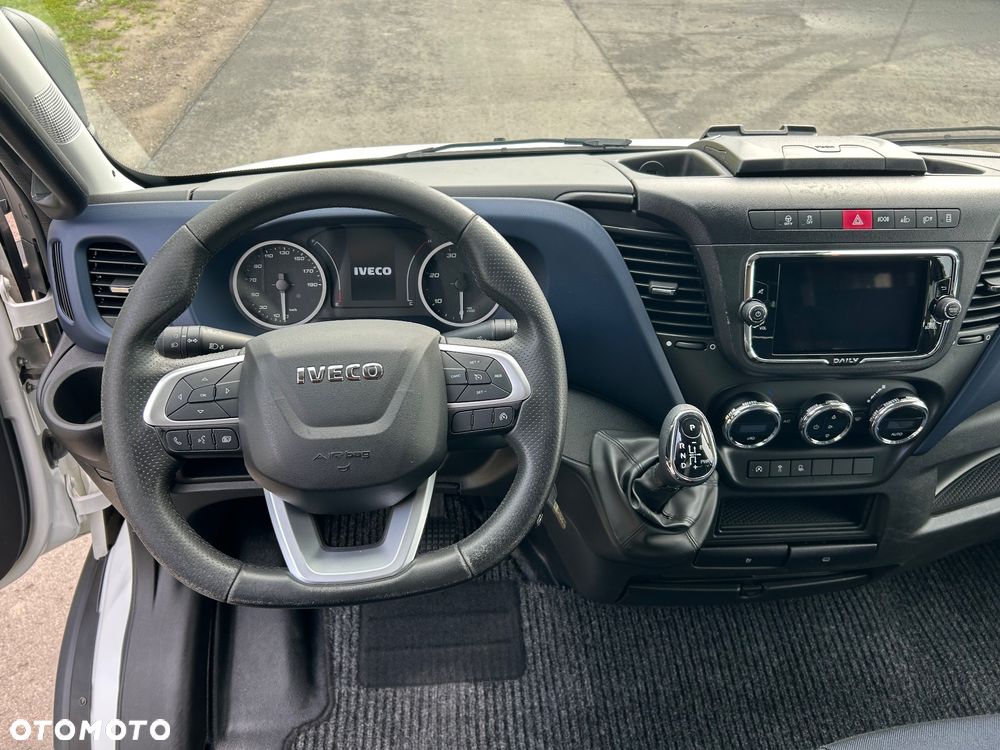 Iveco Daily - 10