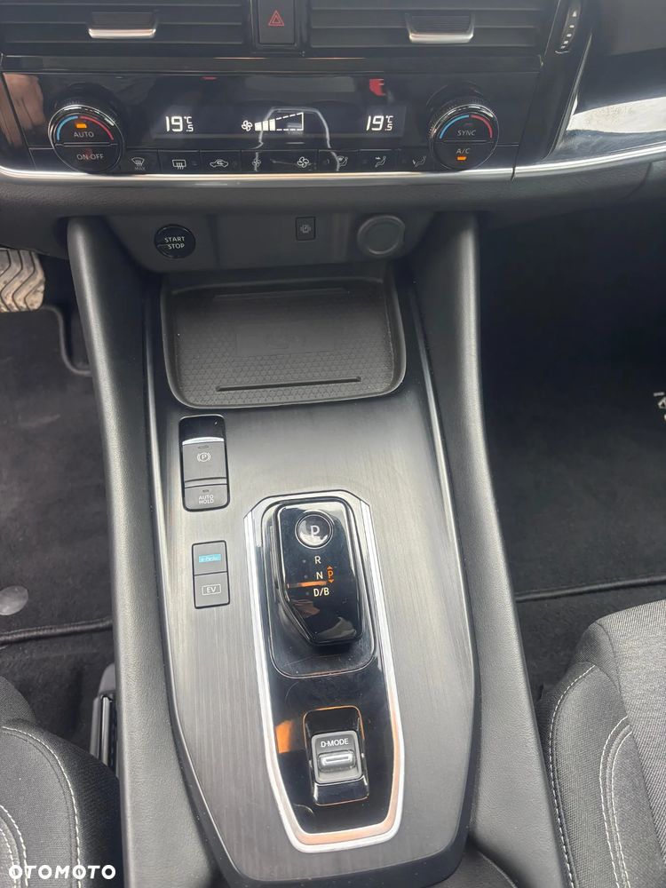 Nissan Qashqai 1.5 e-POWER N-Connecta - 14