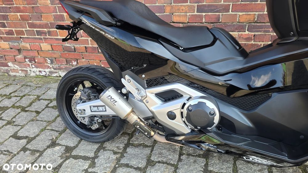 Honda NSS - 21