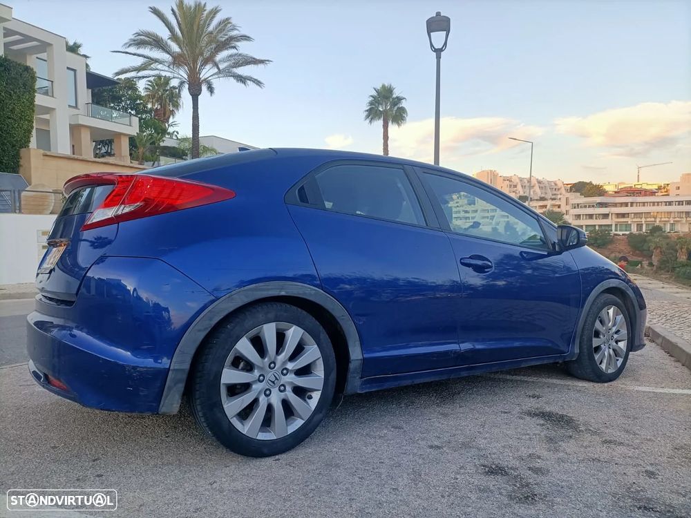 Honda Civic 1.4 i-VTEC Sport - 5