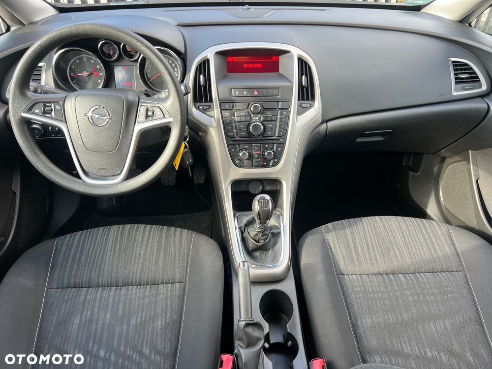 Opel Astra 1.4 Turbo Edition - 9