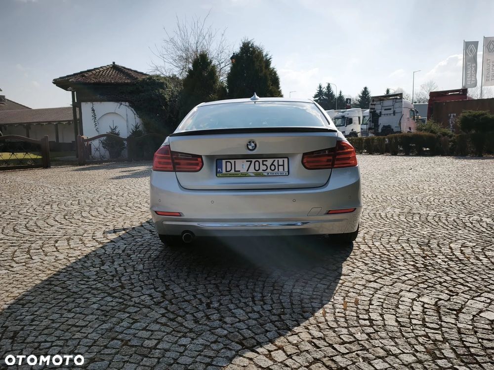 BMW Seria 3 - 5