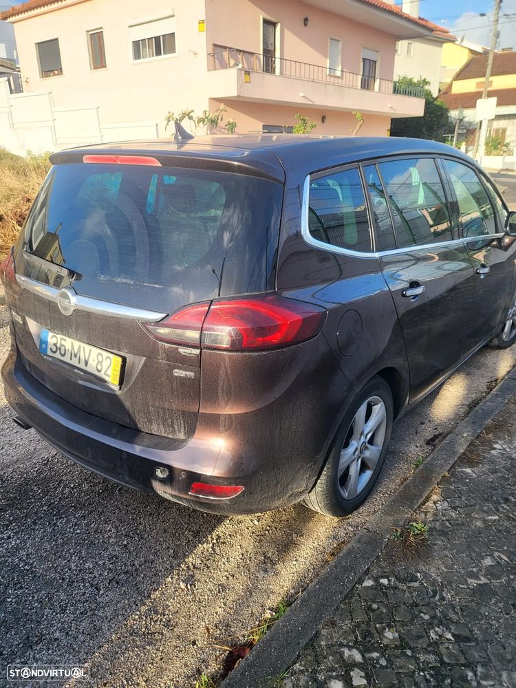 Opel Zafira - 3