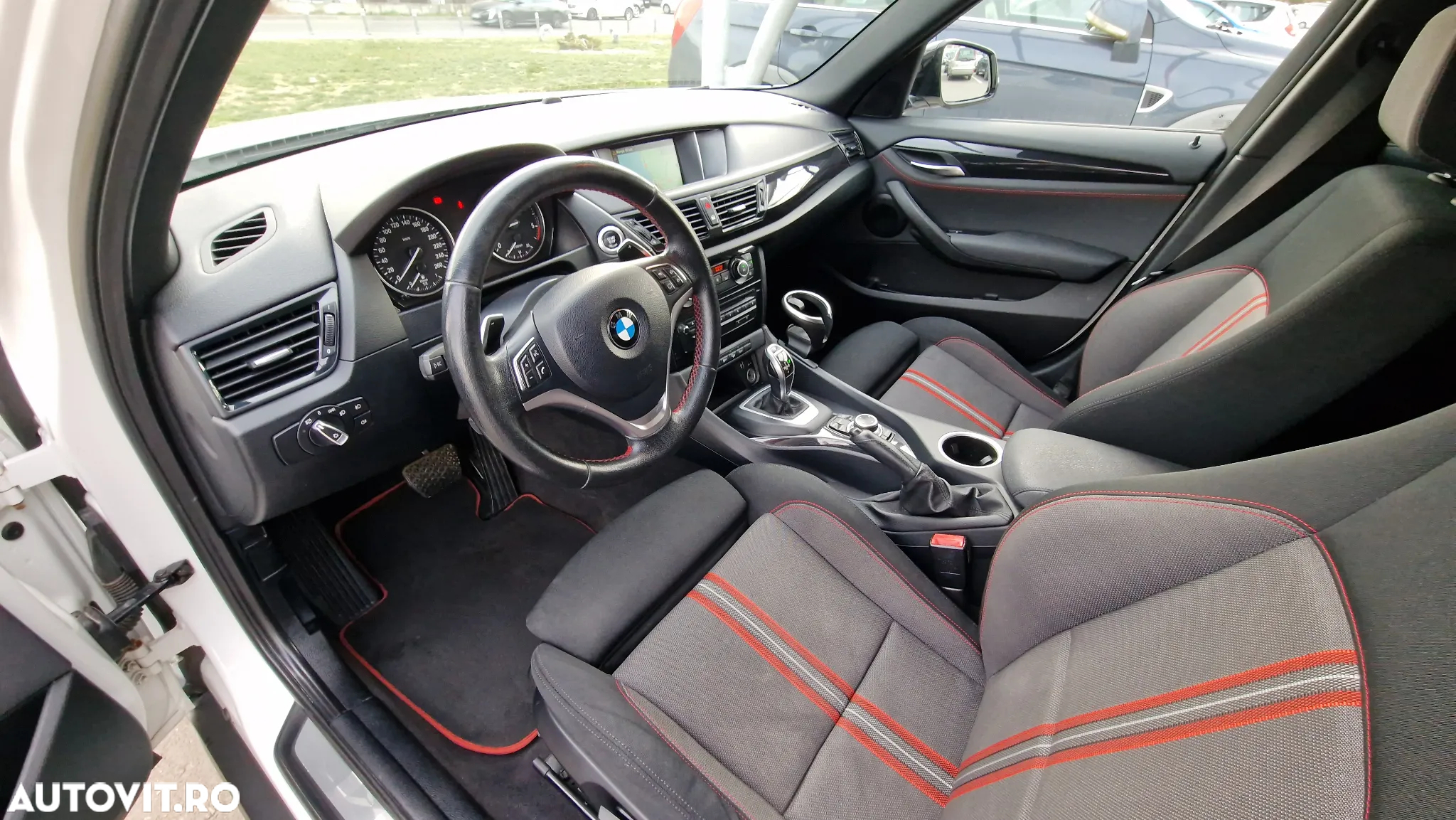 BMW X1 - 12