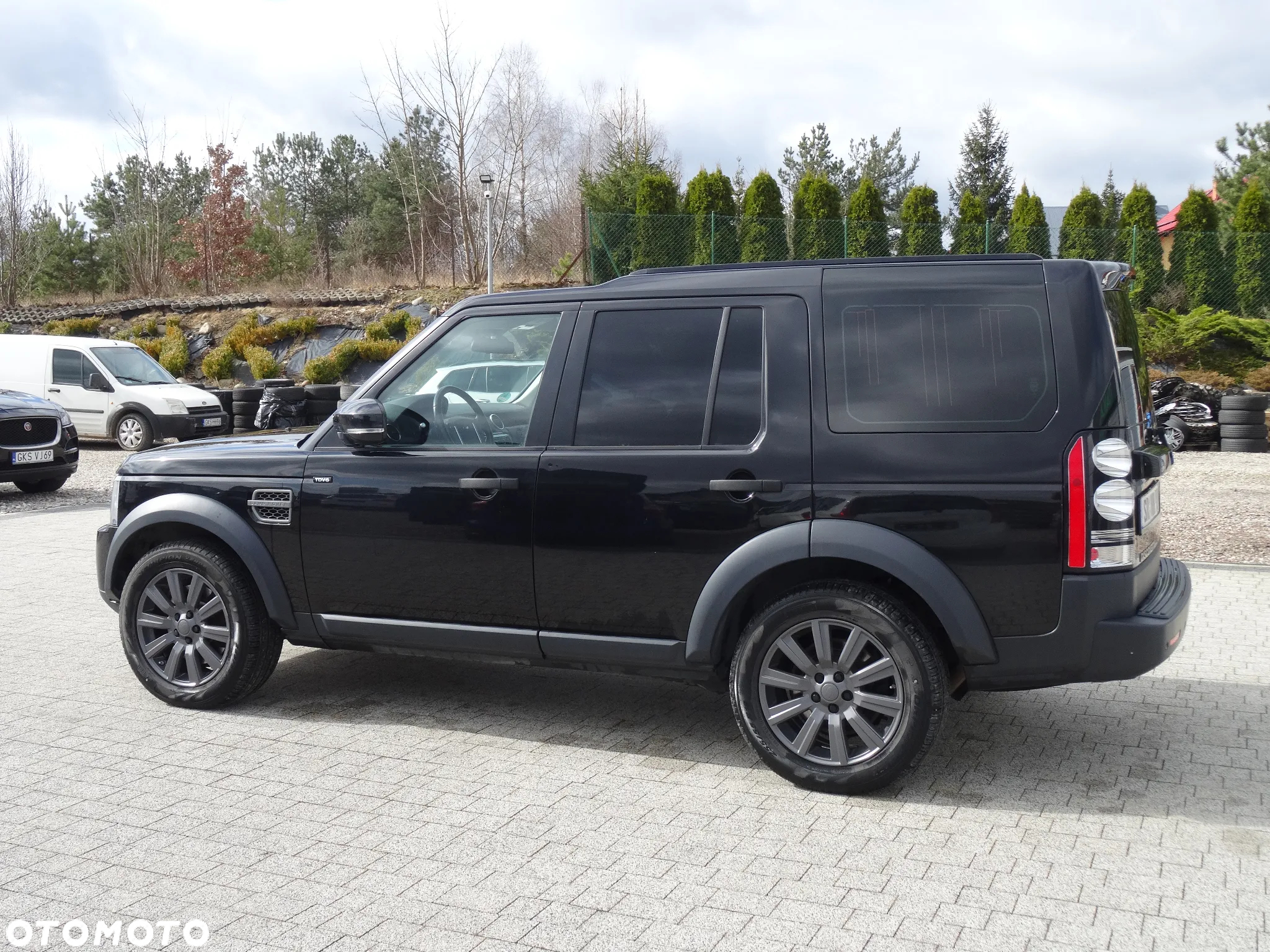 Land Rover Discovery IV 3.0 TD V6 E - 7