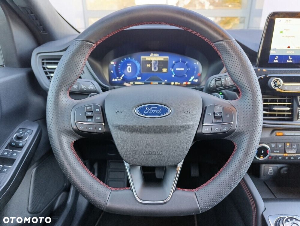 Ford Kuga - 16