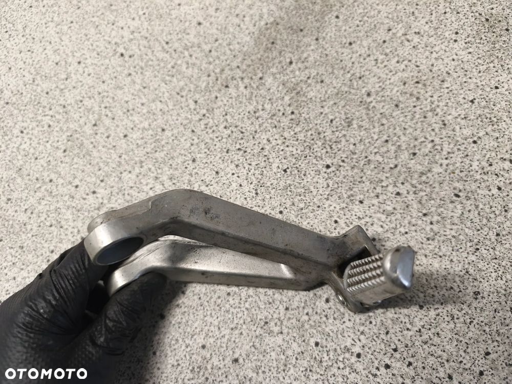 Set lewy tył, podnożek pasażera Honda CBR 900RR CBR900 RR CBR900RR CBR 900 RR - 6